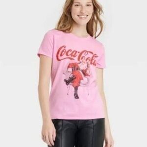 Coca-Cola Womens Pink Coke Santa Christmas Holiday T-Shirt Tee Shirt Small